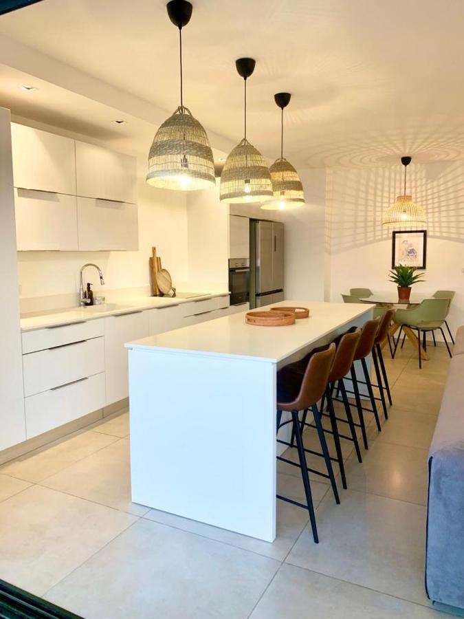 Beach Place Apartments Haifa Kültér fotó